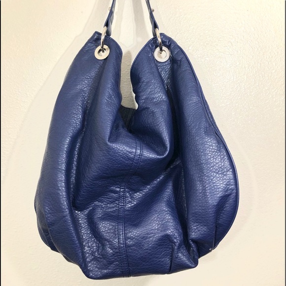 Steve Madden Stud Bucket Purse - Picture 2 of 7